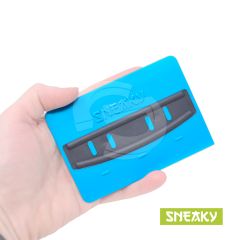 SNEAKY Squeegee